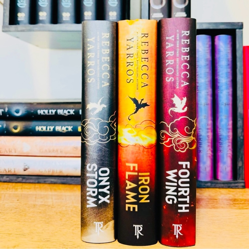 FOURTH WING Holiday Edition +IRON FLAME First Edition + ONYX STORM First Edition